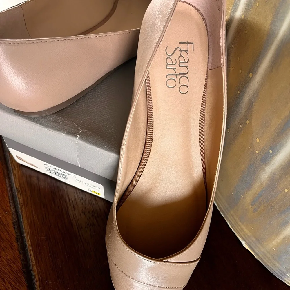 Franco Sarto Mocha Tan Flats - Picture 2 of 9